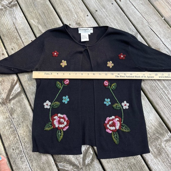 Joseph A 100% Silk Black Jacket Beautifully Beaded Floral Design Size M Exc Cond - Picture 5 of 5